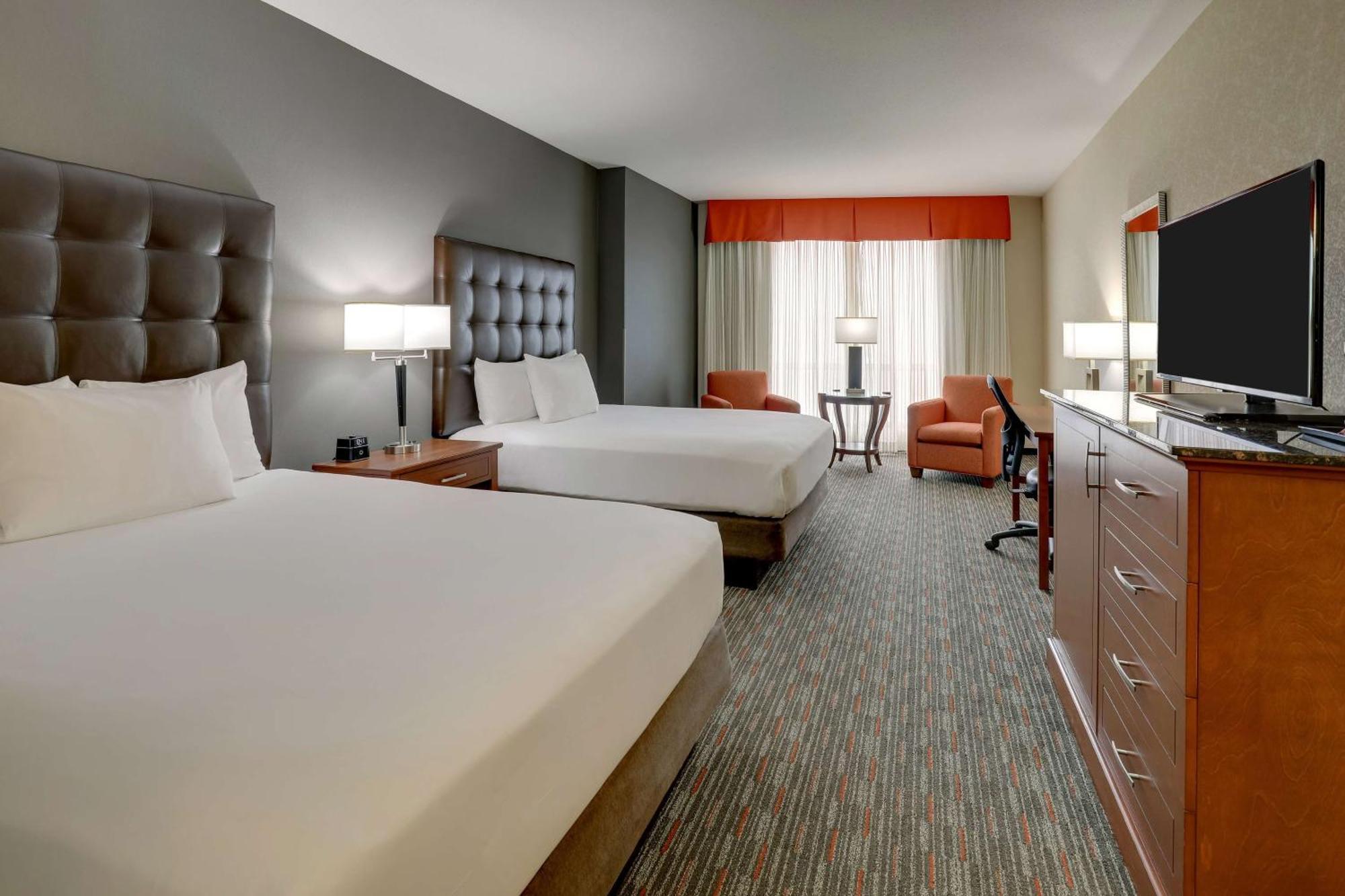 Drury Inn & Suites Charlotte Arrowood Eksteriør billede