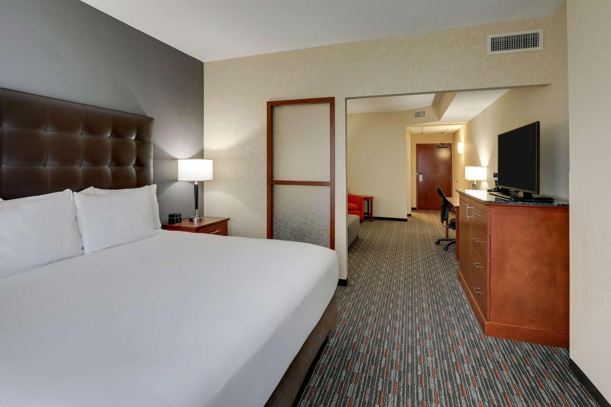 Drury Inn & Suites Charlotte Arrowood Eksteriør billede